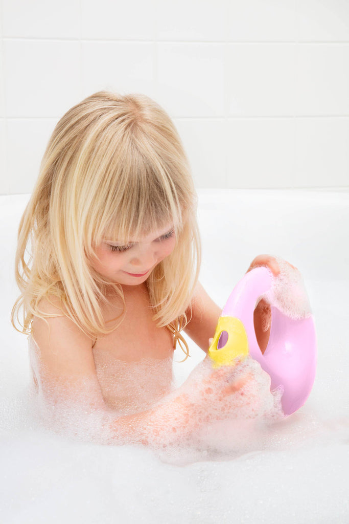 Quut Cana Small - Playful Watering Can. Beach and Sand Toy.: Banana Blue