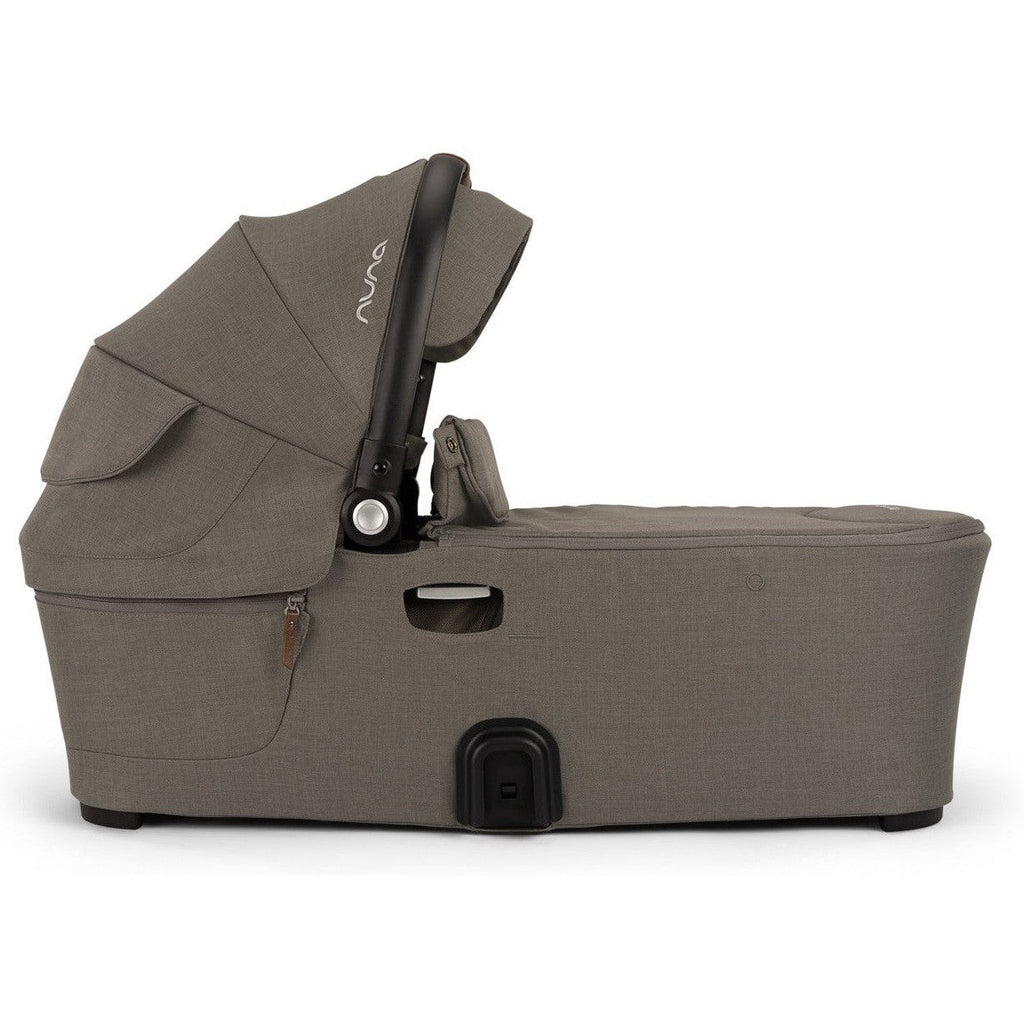 Nuna Demi Next Bassinet + Stand