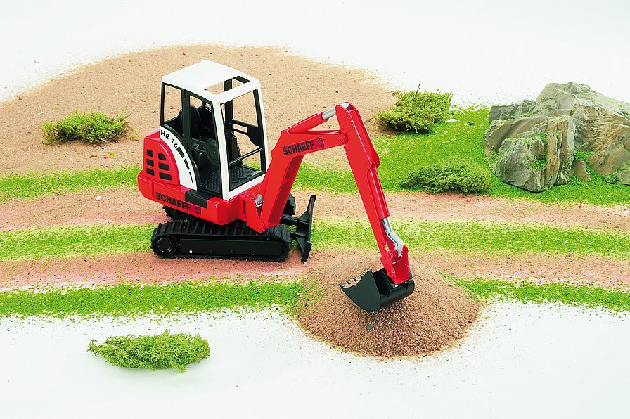 Schaeff HR 16 Mini Excavator