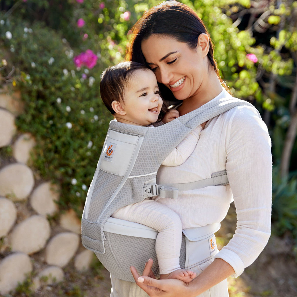 Alta Hip Seat Baby Carrier