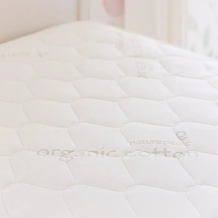 Verse Organic Mattress